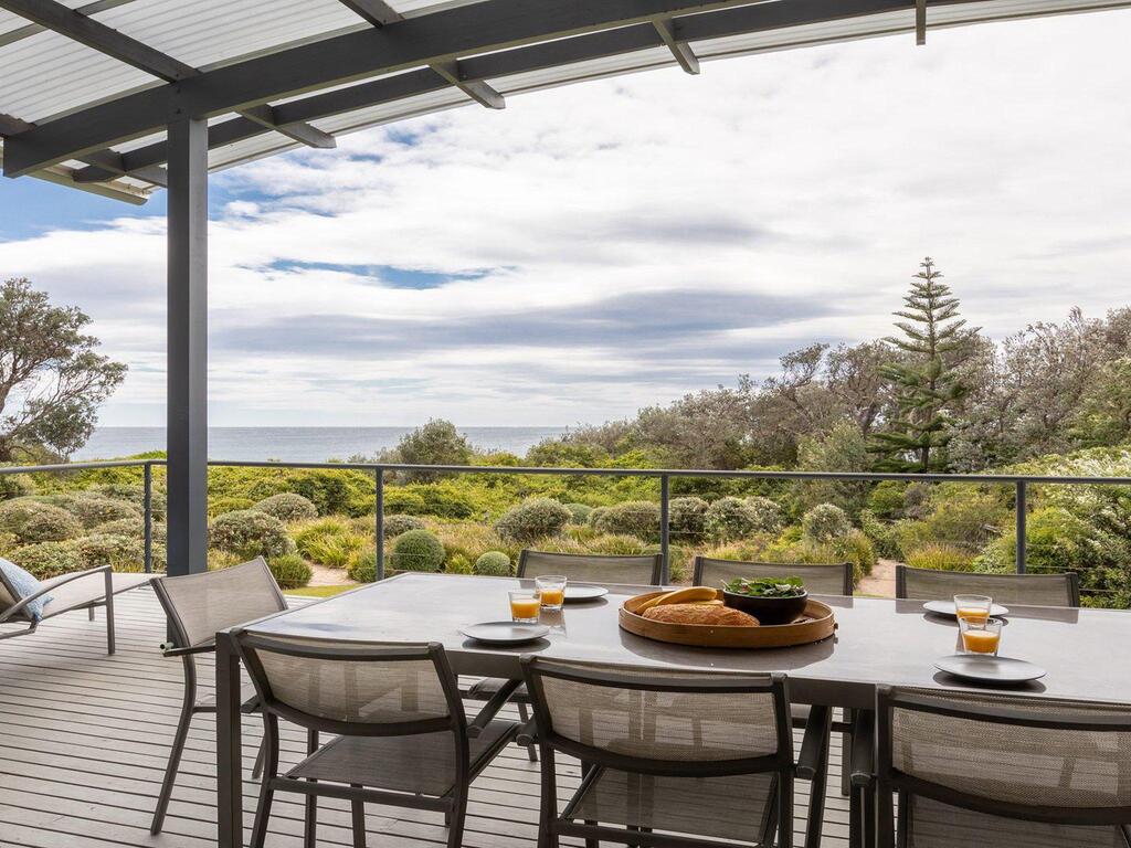 Boolijah NSW Accommodation in Surfers Paradise