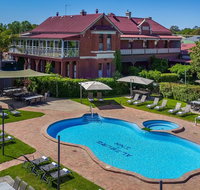 Alzburg Resort - Accommodation in Surfers Paradise