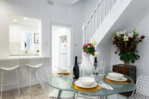 Amazing Waterview Terrace At The Rocks Sydney CBD - Accommodation in Surfers Paradise 1