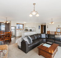AMBIENCE BY THE SEA - Accommodation in Surfers Paradise