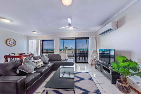 Ambience Of Airlie - Airlie Beach - Accommodation in Surfers Paradise 0