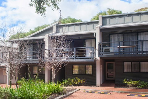 Apartment 115 - Located On The Main Street - Accommodation in Surfers Paradise 2