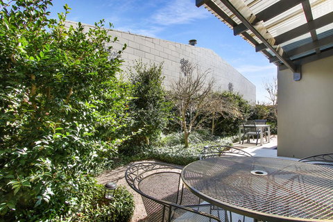 Apartments On Church - Unit 7 - Accommodation in Surfers Paradise 3