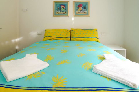 Aqua Luna - Accommodation in Surfers Paradise 1