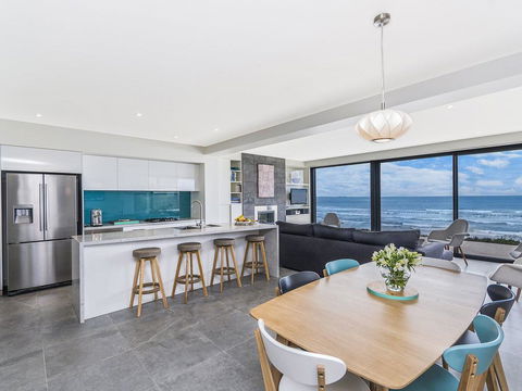 Aqua Mist Seascape - Accommodation in Surfers Paradise 2
