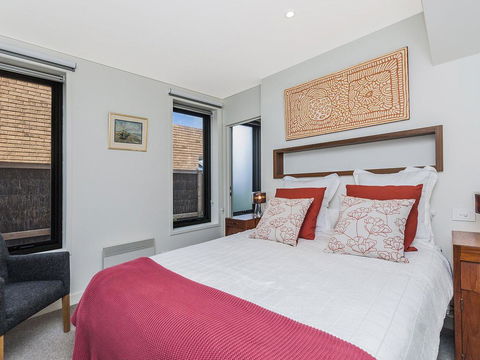 Aqua Mist Seascape - Accommodation in Surfers Paradise 3