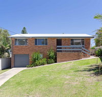 Argyle Cottage' 41 Argyle Avenue - great family home for holidays - Accommodation in Surfers Paradise