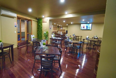 Argyle Hotel - Accommodation in Surfers Paradise 2