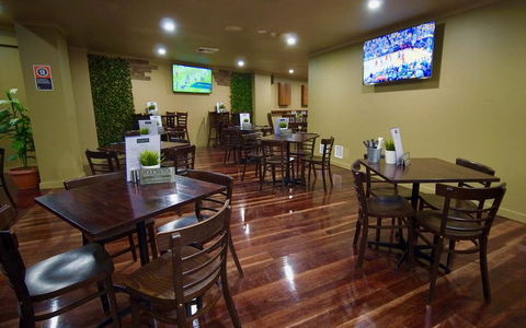 Argyle Hotel - Accommodation in Surfers Paradise 1