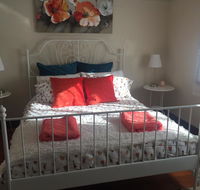 Art Deco Cottage - Accommodation in Surfers Paradise