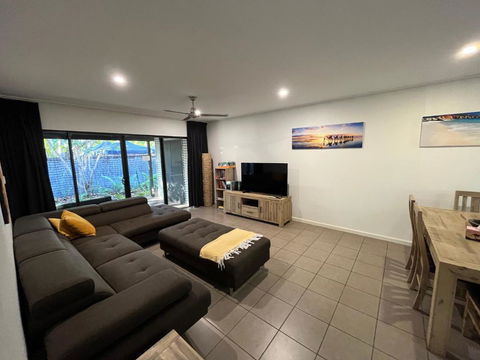 Luxury Executive Apartment At Broome Cable Beach - Accommodation in Surfers Paradise 1