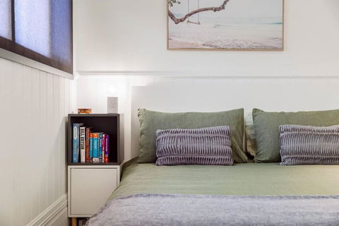 Manning Private Escape By Swan Bnb Management - Accommodation in Surfers Paradise 3
