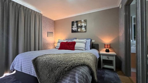 Melville Oasis - Accommodation in Surfers Paradise 1