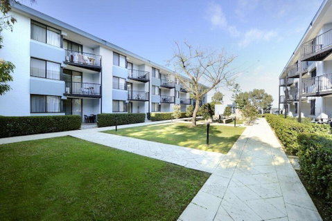 Melville Oasis - Accommodation in Surfers Paradise 0