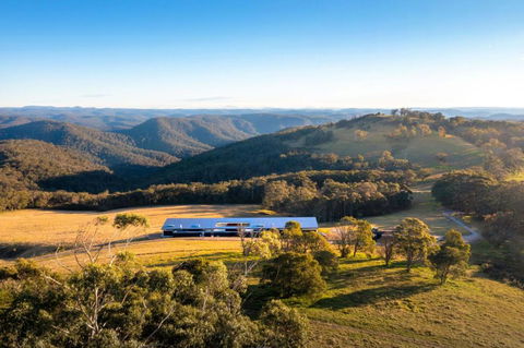 Mountain Top Bilpin, Studio 1 Isyd - Accommodation in Surfers Paradise 1