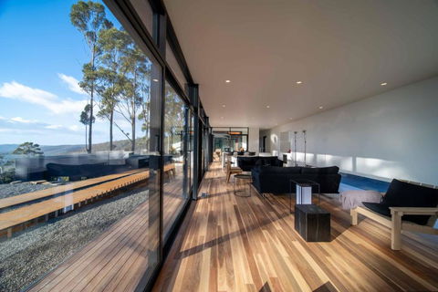 Mountain Top Snug, House Itas - Accommodation in Surfers Paradise 3