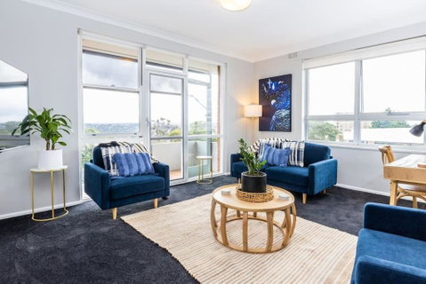 Mosman Views, 2bed, Parking, 15min Walk To Beach - Accommodation in Surfers Paradise 0