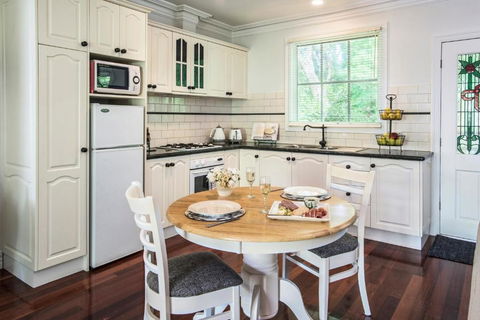 Moulton Park Estate - Cottages - Accommodation in Surfers Paradise 2