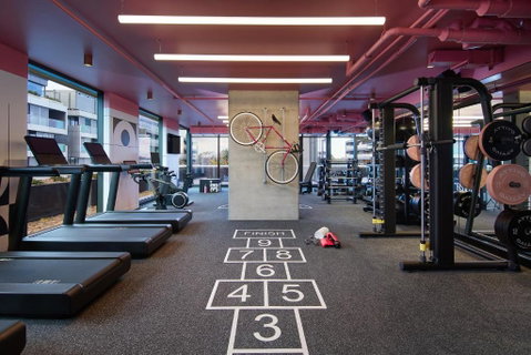 Moxy Sydney Airport - Accommodation in Surfers Paradise 3