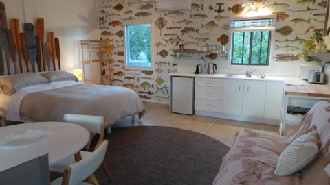 MrandMrs Fish Cabins - Accommodation in Surfers Paradise 0