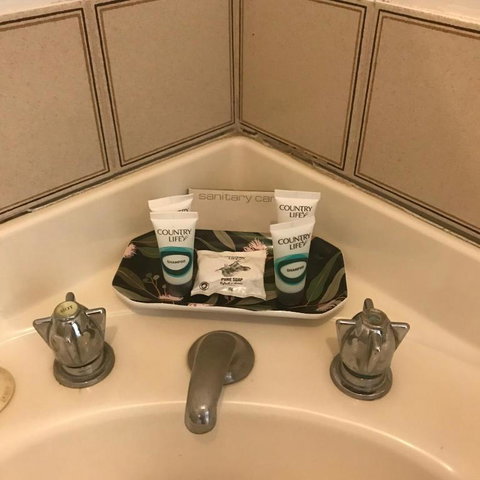 Mt. Remarkable Hotel Motel - Accommodation in Surfers Paradise 3