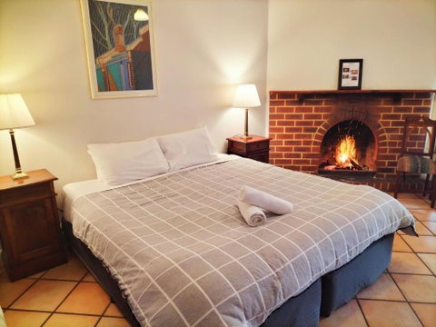 Mundaring Weir Hotel - Accommodation in Surfers Paradise 0