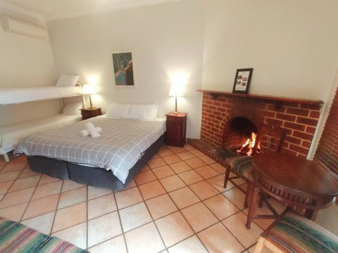 Mundaring Weir Hotel - Accommodation in Surfers Paradise 3
