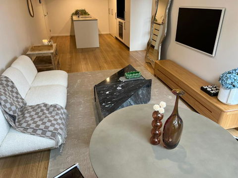 NEW BOUTIQUE 1bd Apt - Accommodation in Surfers Paradise 1