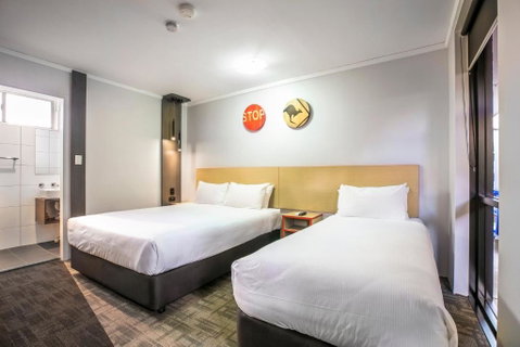 Nightcap At Jamison Hotel - Accommodation in Surfers Paradise 1