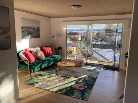 North Beach Getaway - Accommodation in Surfers Paradise 0