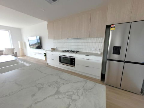 North Beach Hamptons - Accommodation in Surfers Paradise 2