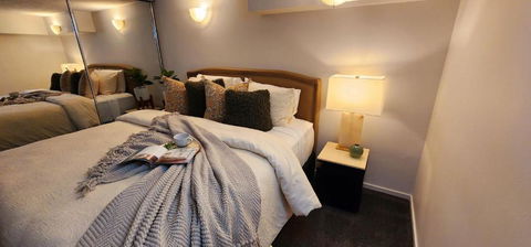 NYC Loft Brisbane, Free Parking! - Accommodation in Surfers Paradise 0