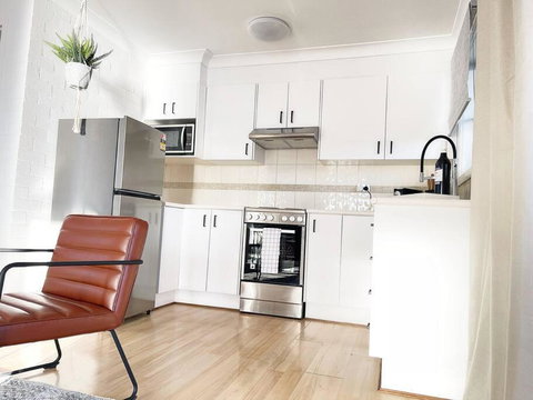 OCEAN MIST - DIRECT BEACHFRONT ON CASEYs BEACH - Accommodation in Surfers Paradise 1