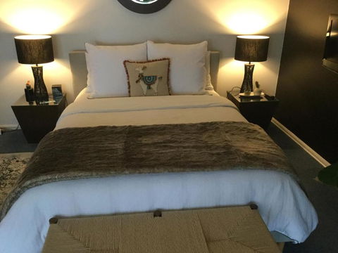 Olivi - Accommodation in Surfers Paradise 1