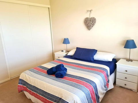 On The Bay - Accommodation in Surfers Paradise 2