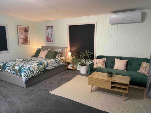 On Track Getaway - Accommodation in Surfers Paradise 1