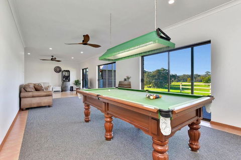 Overflow Downs-Riverside Acreage - Accommodation in Surfers Paradise 2