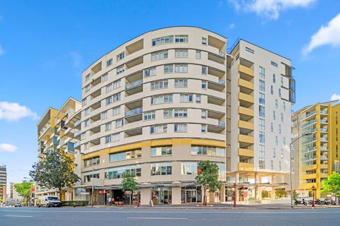Oxygen Apartments - Accommodation in Surfers Paradise 1