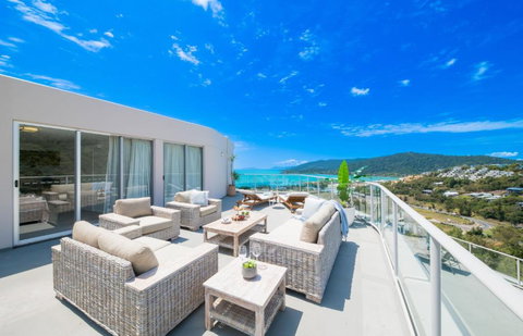 Pacific Blue Whitsunday - 2 Bedroom - Accommodation in Surfers Paradise 0