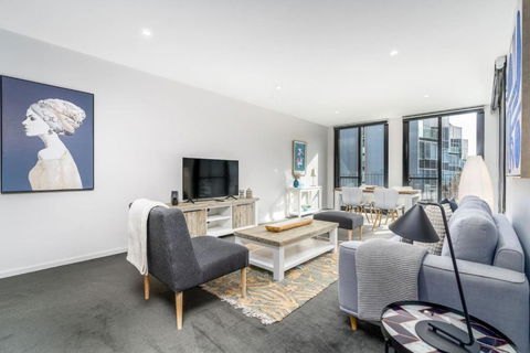 Paradise In Popular Pier Complex Apt - Kingston - Accommodation in Surfers Paradise 1