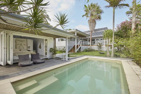 Patrick Street Villa - Accommodation in Surfers Paradise 0