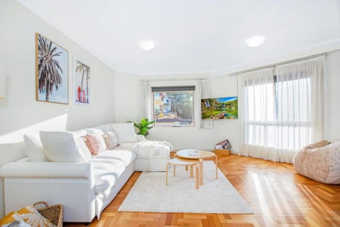 Perfect Manly Retreat, In The Heart Of Manly, Family & Couple Friendly Apartment With CAR SPOT - Accommodation in Surfers Paradise 0