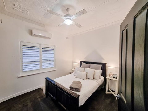 Peters Rest Central Wagga - Accommodation in Surfers Paradise 0