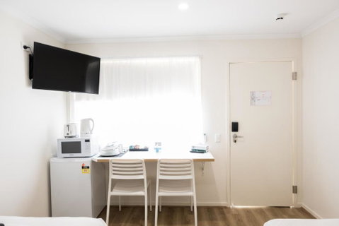 Petrie Mill Motel - Accommodation in Surfers Paradise 3