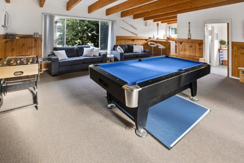 Plymouth - Accommodation in Surfers Paradise 0
