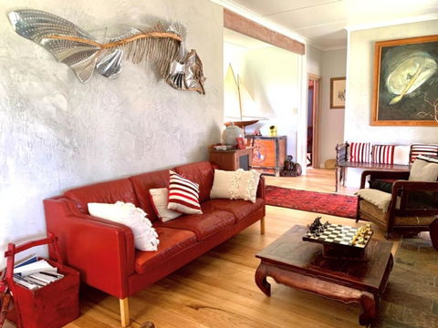 Pomegranite Beach House - Accommodation in Surfers Paradise 2
