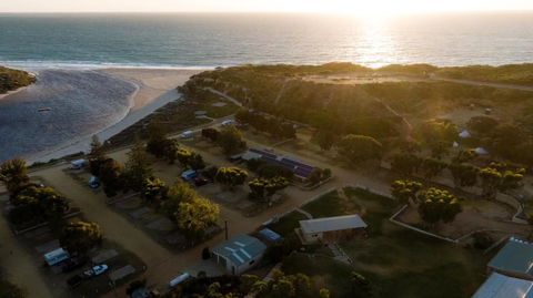 Pure Glamping Guilderton - Accommodation in Surfers Paradise 1