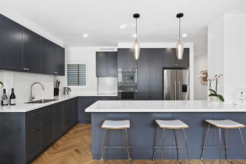 Potts Point L 2 Bedroom Stylish Retreat - Accommodation in Surfers Paradise 0