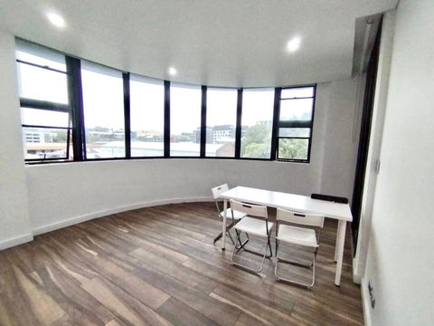 Premium Location In City Centre Sydney With Free Swimming Pool & Gym - Accommodation in Surfers Paradise 3