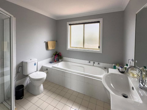 Prestons Dream Holiday 4 Bedroom - Accommodation in Surfers Paradise 2